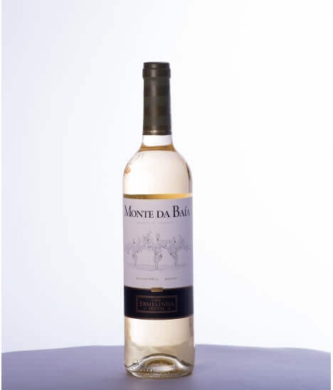 Vin blanc portugais sec - IGP Péninsule de Setúbal - Casa Ermelinda Freitas - Cuvée Monte Da Baía